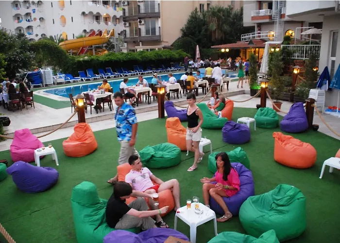 Aegean Park 3*