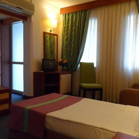 Aegean Park 3*