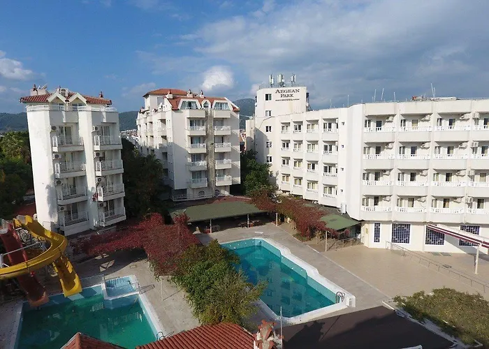 Aegean Park 3* マルマリス