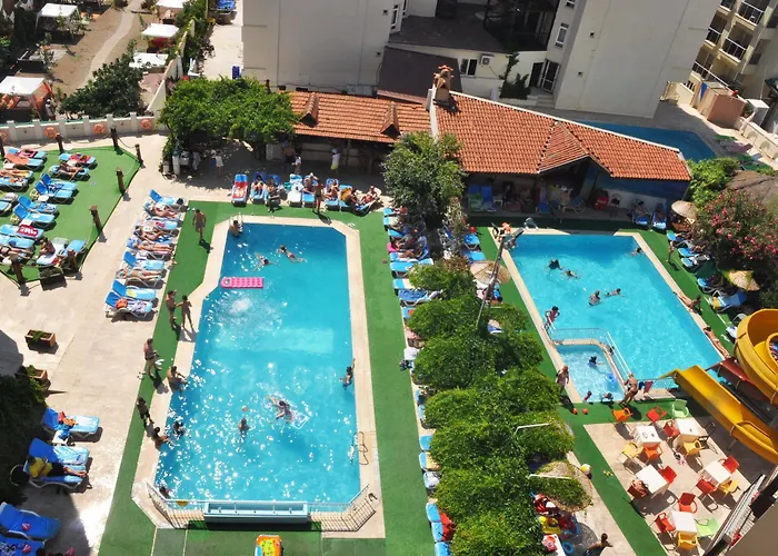 Aegean Park 3* マルマリス